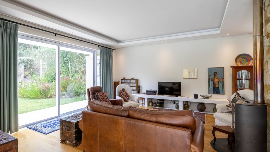 3 Bedroom Property for Sale in Avignon Western Cape